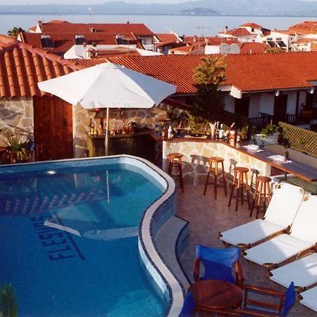 Hotel Flesvos Pefkochori Exterior photo