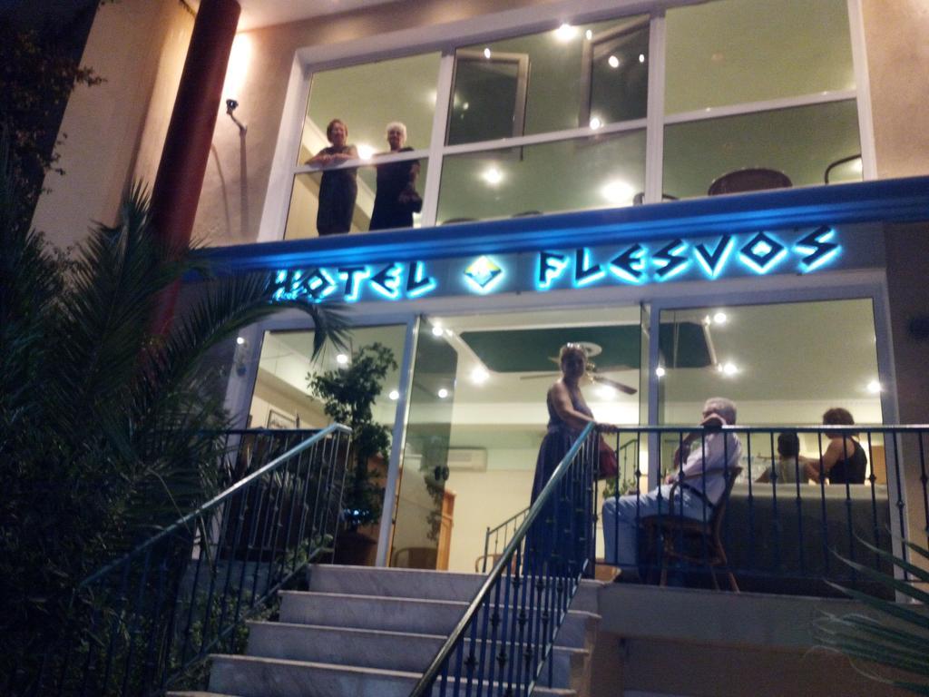 Hotel Flesvos Pefkochori Exterior photo