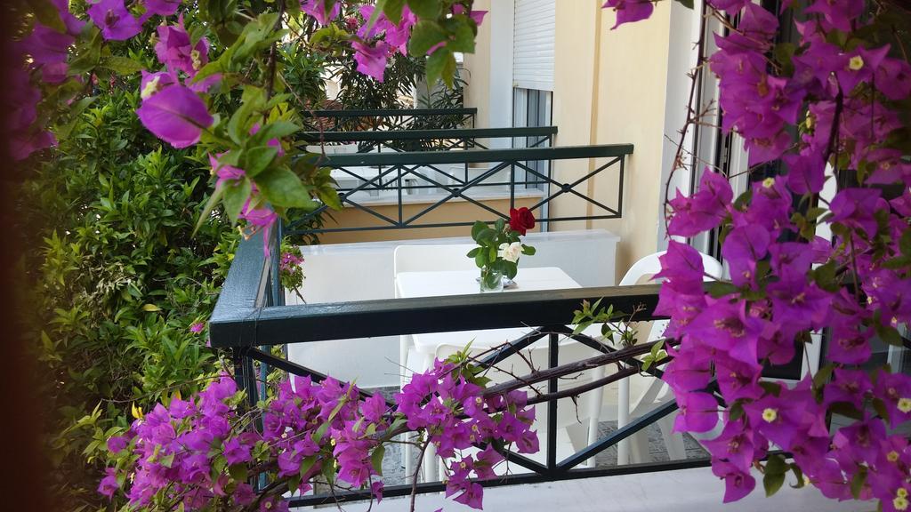 Hotel Flesvos Pefkochori Exterior photo